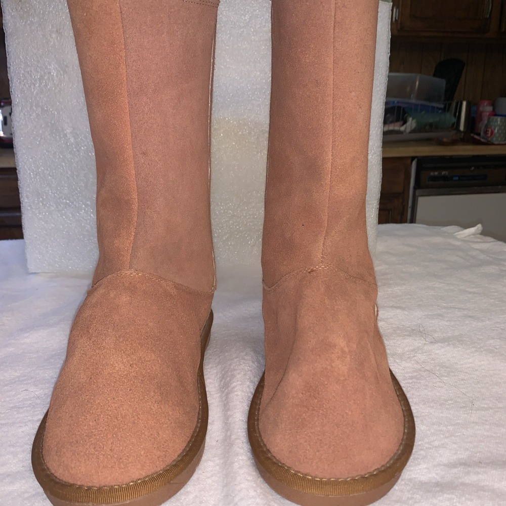 UGG Boots Women's Sz7 Mid Calf Basic Zipper